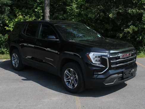 Used 2026 GMC Terrain Elevation AWD/4WD image 3