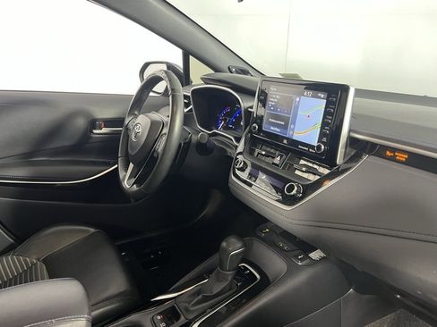 Used 2021 Toyota Corolla XSE w/ Carpet Mat Package (TMS) image 32