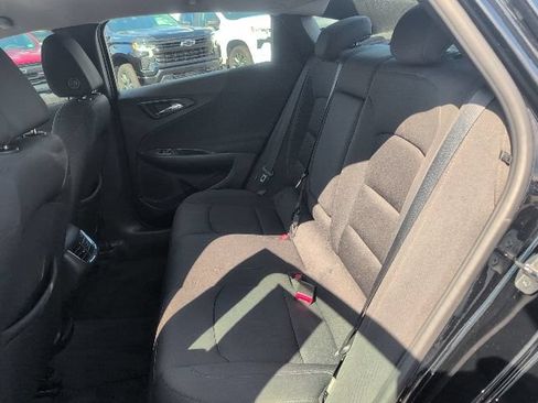 Used 2019 Chevrolet Malibu LT FWD image 33