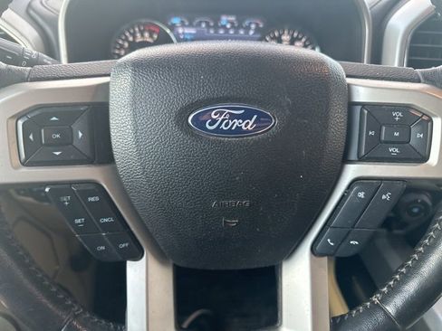 Used 2017 Ford F150 Lariat w/ Equipment Group 502A Luxury image 12