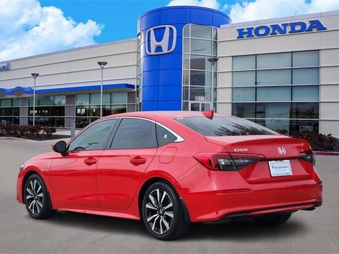 Certified 2024 Honda Civic EX image 4