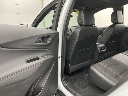 Used 2023 Chevrolet Equinox RS w/ LPO, Floor Liner Package FWD image 35
