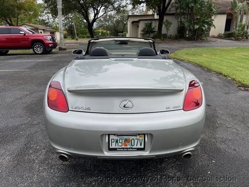 Used 2002 Lexus SC 430 Convertible RWD image 18