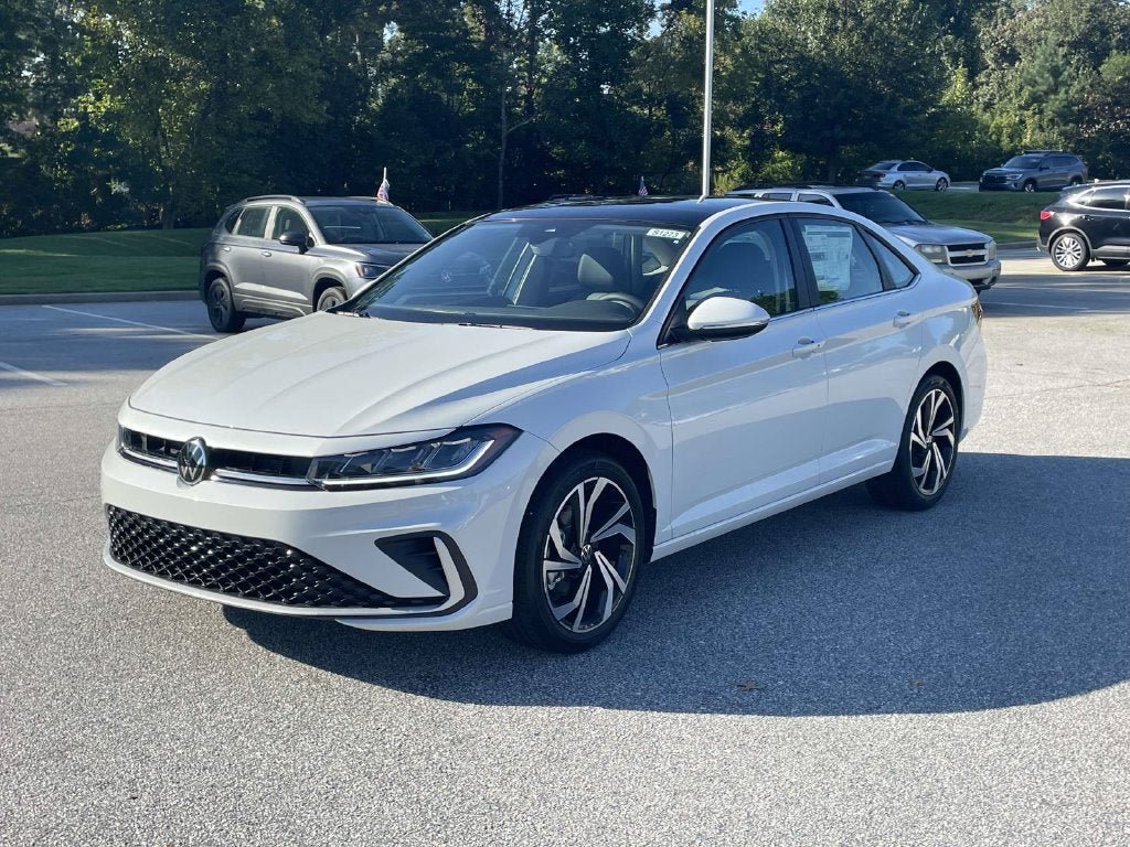 New 2027 Volkswagen Jetta SEL FWD image 3