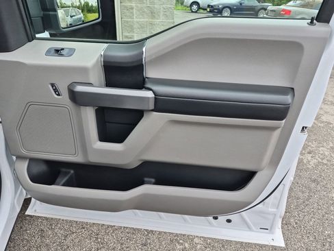 Used 2020 Ford F150 XLT RWD image 30