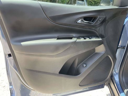 Used 2024 Chevrolet Equinox LT w/ LPO, Floor Liner Package FWD image 5