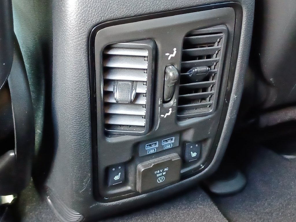Used 2025 Dodge Durango R/T w/ Blacktop Package AWD/4WD image 28