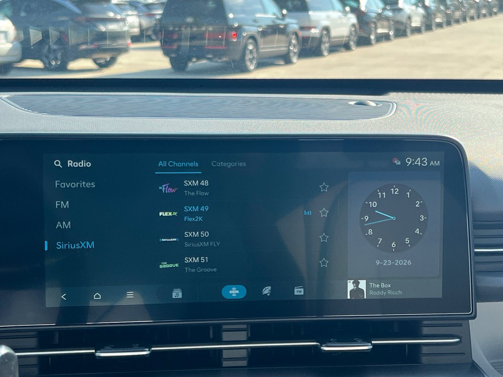 New 2027 Hyundai Kona SE FWD image 28