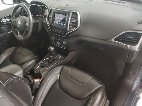 Used 2021 Jeep Cherokee Latitude Plus w/ Sun & Sound Group image 29