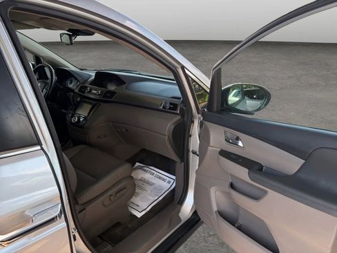 Used 2014 Honda Odyssey EX-L image 21