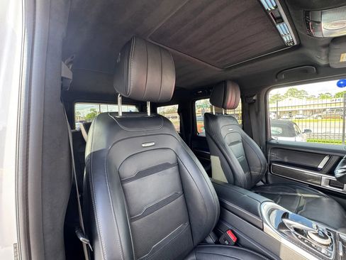 Used 2022 Mercedes-Benz G 63 AMG 4MATIC w/ Seat Comfort Package image 26