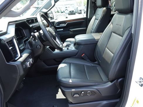 Used 2024 GMC Sierra 1500 Denali w/ Denali Reserve Package AWD/4WD image 21