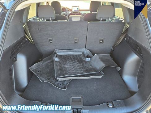 Certified 2022 Ford Escape SE image 11