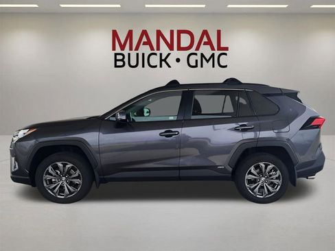 Used 2024 Toyota RAV4 XLE Premium AWD/4WD image 9