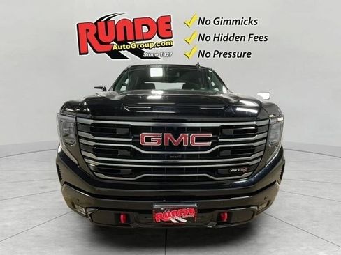 Used 2025 GMC Sierra 1500 AT4 w/ AT4 Preferred Package image 8