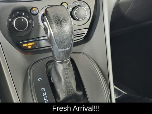 Used 2015 Ford Escape S image 23
