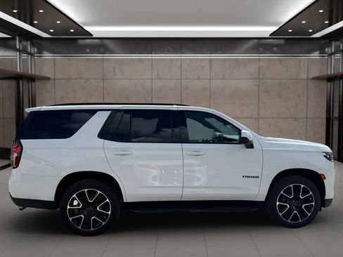 Used 2021 Chevrolet Tahoe RST RWD image 2