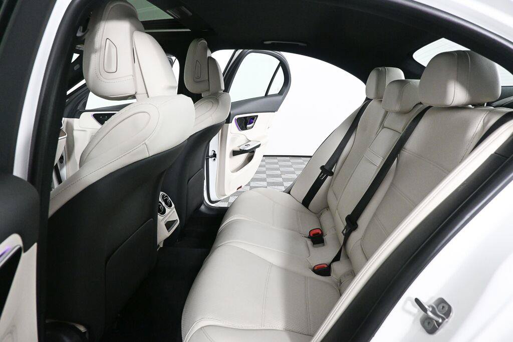 Certified 2024 Mercedes-Benz C 300 Sedan image 18