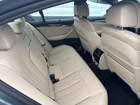 Used 2019 BMW 540i xDrive w/ Executive Package image 13