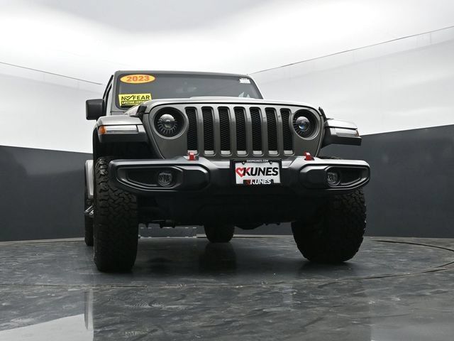 Used 2022 Jeep Wrangler Unlimited Rubicon w/ LED Lighting Group AWD/4WD image 23