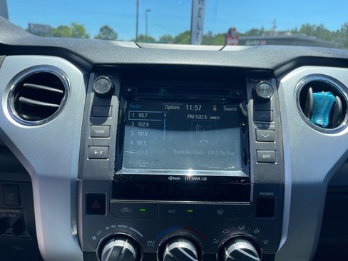 Used 2017 Toyota Tundra SR5 w/ SR5 Upgrade Package RWD image 6