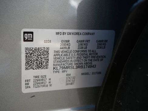 Used 2024 Chevrolet TrailBlazer LT AWD/4WD image 35