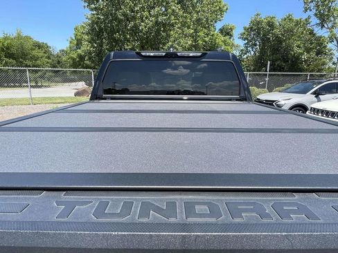 Used 2024 Toyota Tundra Platinum AWD/4WD image 19