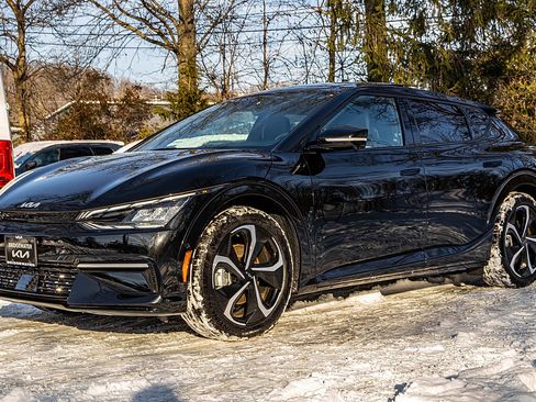 Certified 2024 Kia EV6 GT-Line image 3