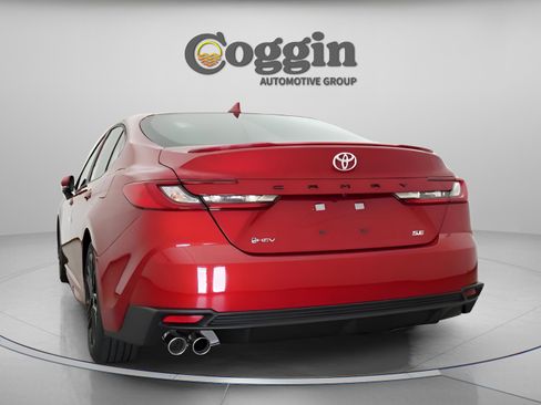 New 2026 Toyota Camry SE FWD image 12