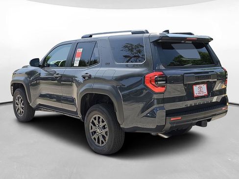 New 2026 Toyota 4Runner SR5 RWD image 6
