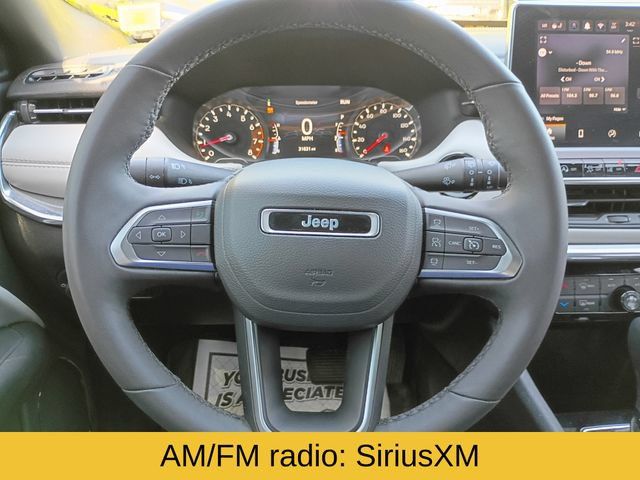 Used 2024 Jeep Compass Limited AWD/4WD image 14