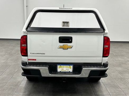 Used 2019 Chevrolet Colorado W/T w/ WT Convenience Package RWD image 3