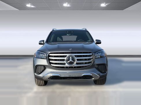 Certified 2026 Mercedes-Benz GLS 450 4MATIC image 6