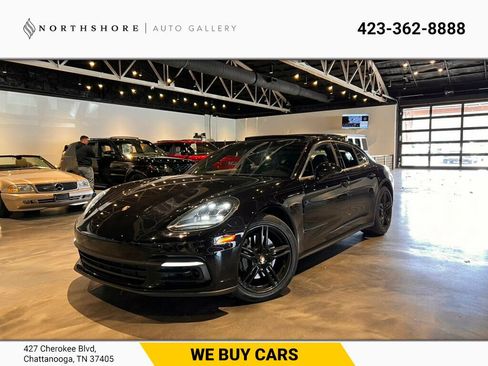 Used 2017 Porsche Panamera 4S image 1
