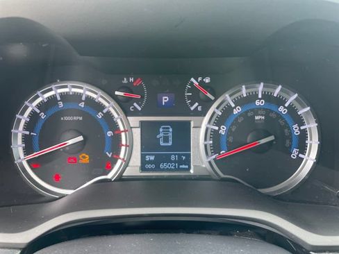 Used 2019 Toyota 4Runner SR5 Premium AWD/4WD image 15