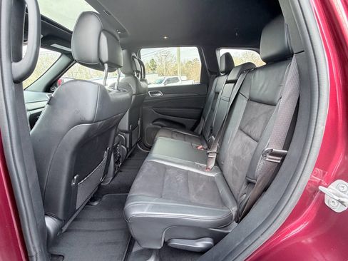 Used 2021 Jeep Grand Cherokee Laredo X image 27