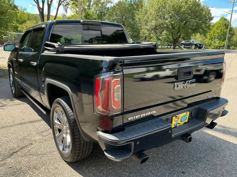 Used 2017 GMC Sierra 1500 Denali w/ Denali Ultimate Package AWD/4WD image 13