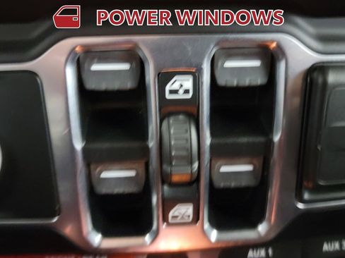 Used 2021 Jeep Wrangler Unlimited Rubicon AWD/4WD image 29