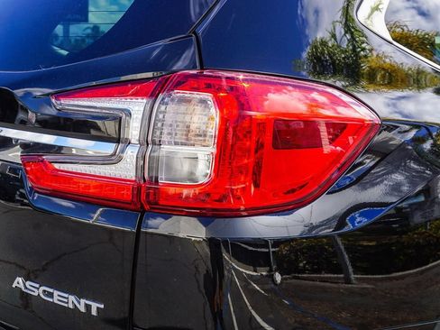 Certified 2025 Subaru Ascent Premium AWD/4WD image 7