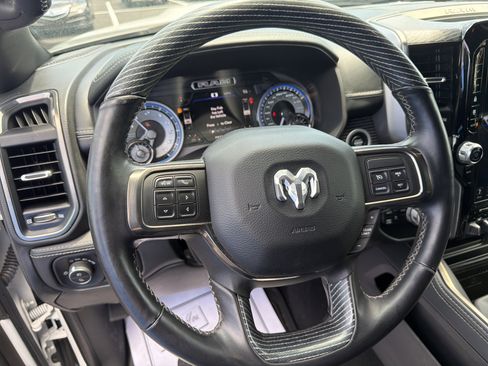 Used 2020 RAM 2500 Limited AWD/4WD image 34