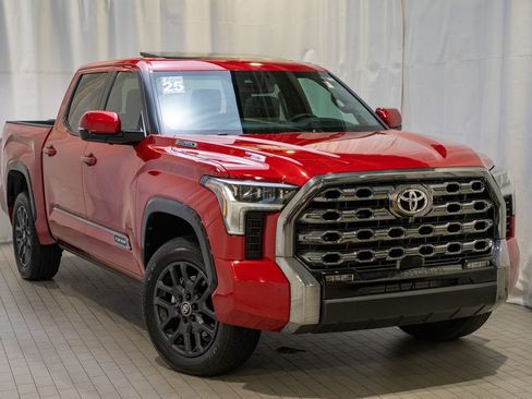 Used 2025 Toyota Tundra Platinum image 1