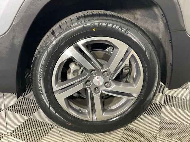 Used 2020 GMC Terrain SLT w/ LPO, Floor Liner Package FWD image 39