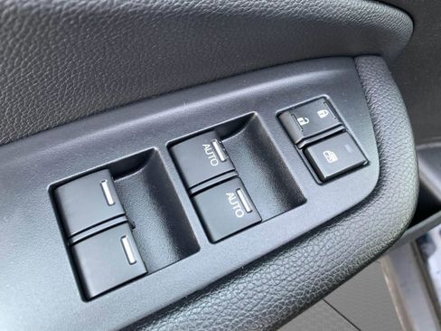 Used 2022 Honda Pilot EX-L image 12