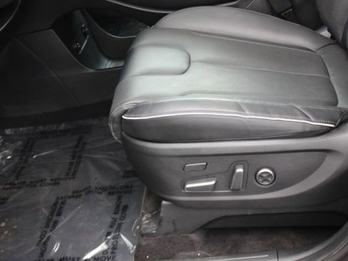 Used 2023 Hyundai Palisade Limited AWD/4WD image 22