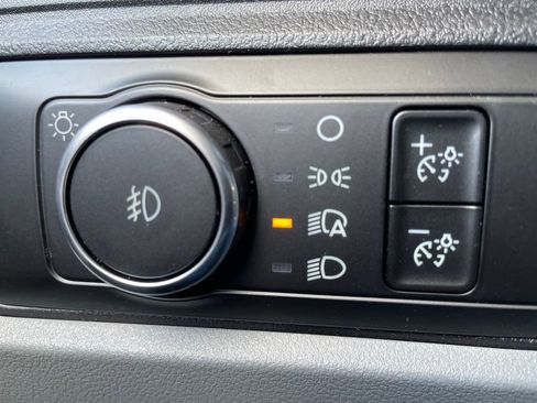 New 2025 Ford F550 2WD Crew Cab image 15