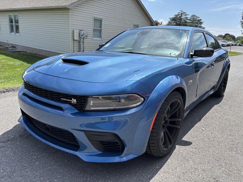 Used 2023 Dodge Charger Scat Pack RWD image 8