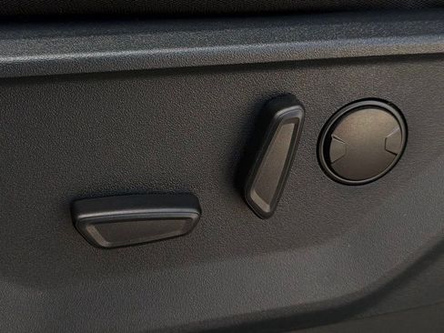 New 2026 Ford F150 XLT w/ Equipment Group 302A MID image 40