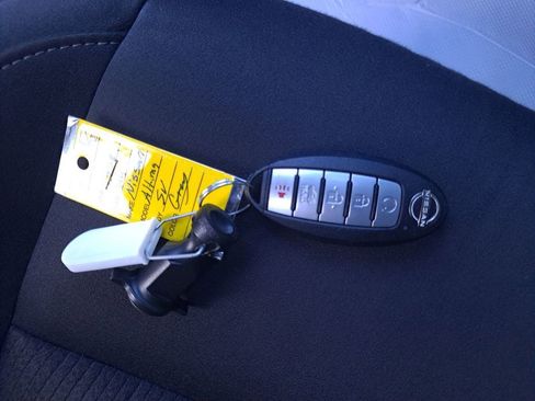 Used 2024 Nissan Altima 2.5 SV image 30