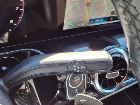 Used 2022 Mercedes-Benz GLA 250 4MATIC image 23