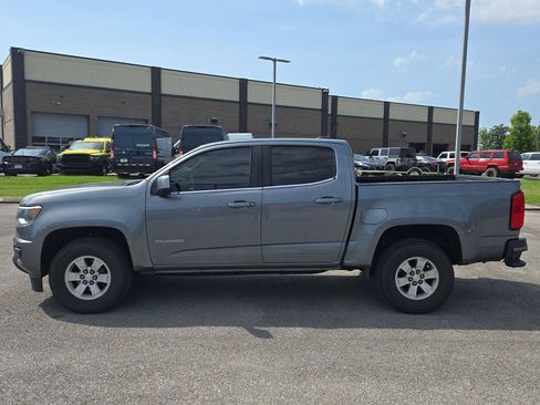 Used 2020 Chevrolet Colorado W/T w/ WT Convenience Package RWD image 4